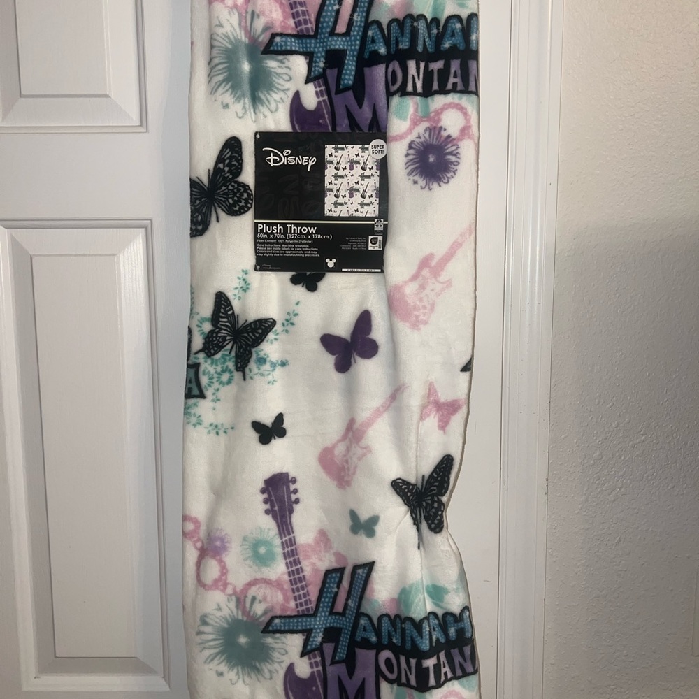 Disney Hannah Montana White and Purple Plush Throw